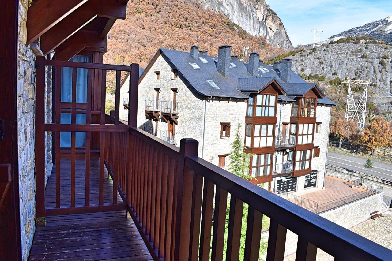 Escarra - Reformado, Acogedor Y Luminoso, Con Garaje Cubierto Y Ascensor By Pirineos 360 Apartment Escarrilla
